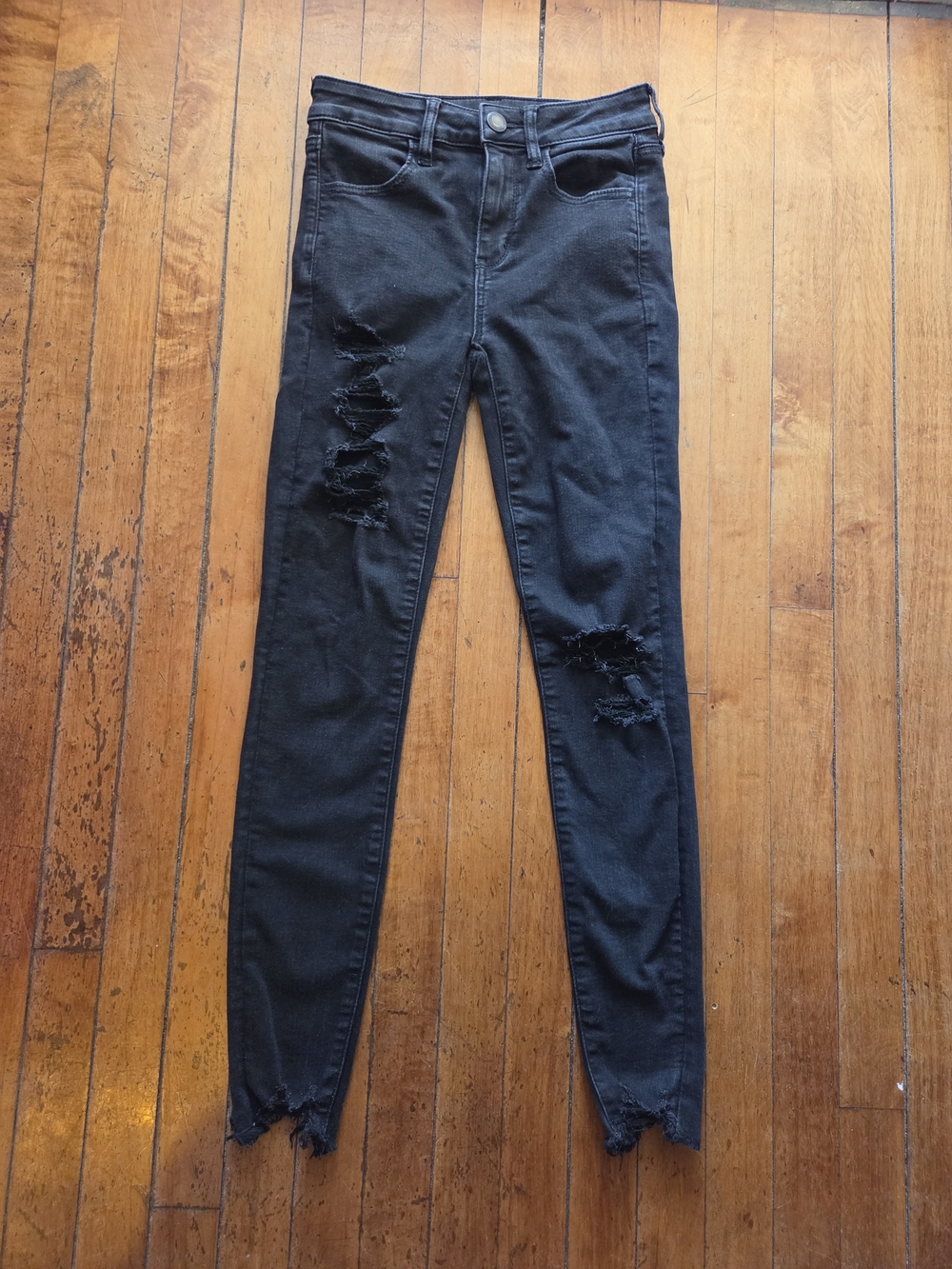 American Eagle Black Distressed Raw Hem High Rise Jegging Jeans - Size 2 Reg
